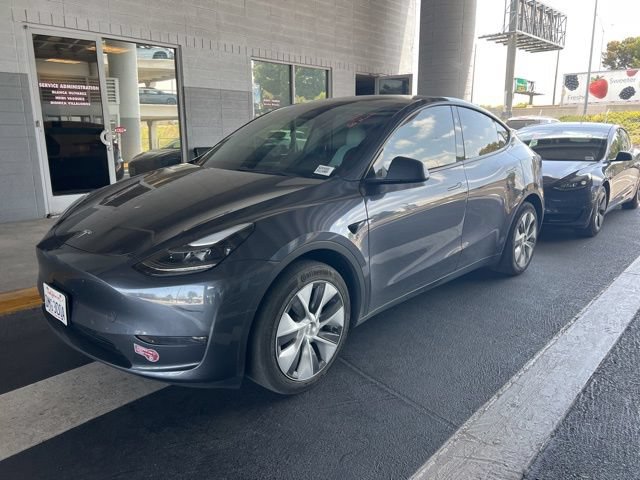 tesla model y 2023 7SAYGDEE0PF904455 image tesla model y 2023 7SAYGDEE0PF904455 image